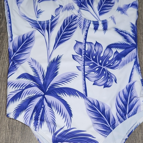 Shein Tropical Underwire Chain Strap Swimsuit - Size Small - Picture 8 of 15